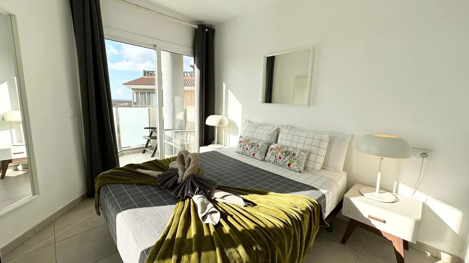 Apartamento Banana Cake - Piscina, Doble Terraza, Ultima Planta , Wifi Y Parking Corralejo